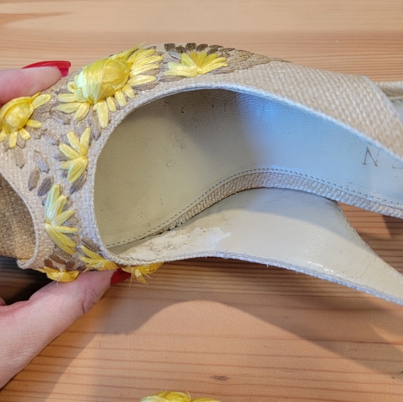 Lauren Ralph Lauren Peep Toe Heel ~ 5 - Picture 4 of 6